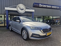 Skoda Octavia Combi - 1.0 TSI Business Edition | Automaat | Navigatie | Stoelverwarming |