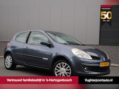 Renault Clio - 1.2 TCE 100pk *Rip Curl* /Airco/Cruise/16"