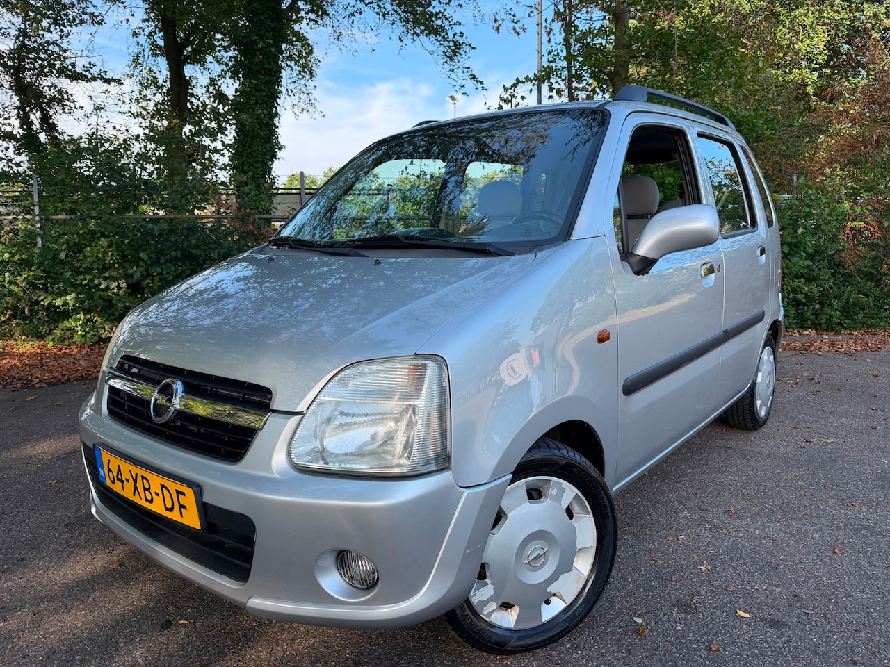 Opel Agila - 1.2-16V Flexx AIRCO NIEUWE-APK HOGE-INSTAP !! - AutoWereld.nl
