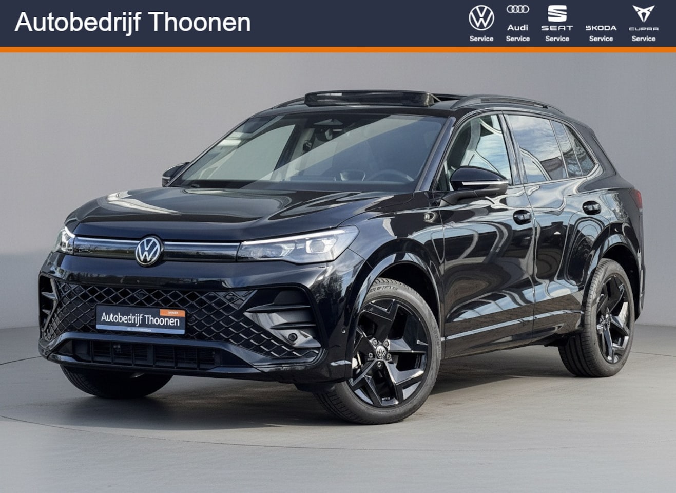 Volkswagen Tiguan - 1.5 eTSI R-Line Edition | 360° camera | Massage | Navi | HUD - AutoWereld.nl