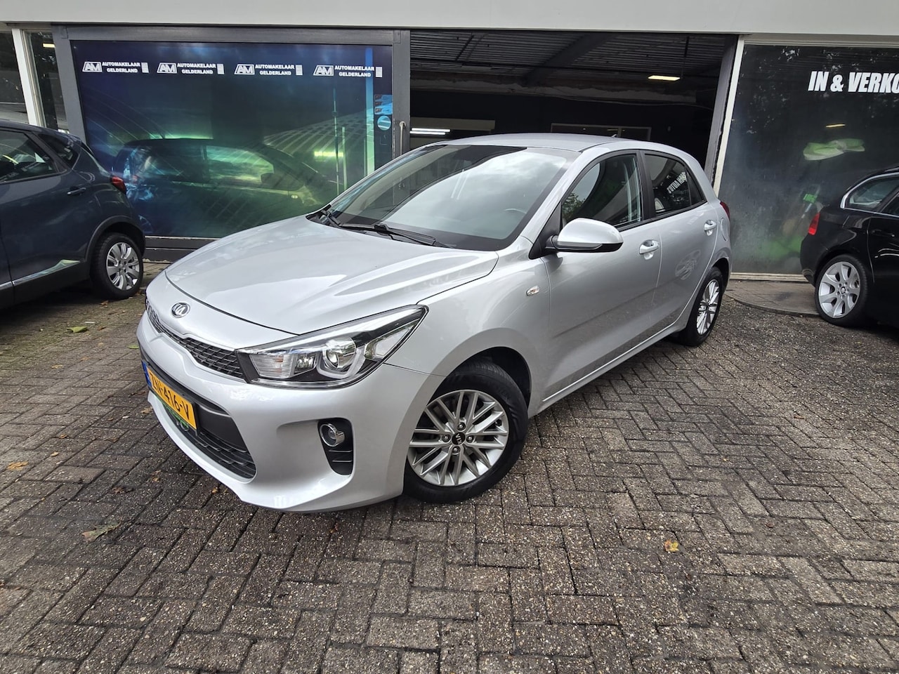 Kia Rio - 1.0 TGDI DynamicLine | 2E EIGENAAR | 3/6 OF 12MND GARANTIE | NAVI | CRUISE | CAMERA | - AutoWereld.nl