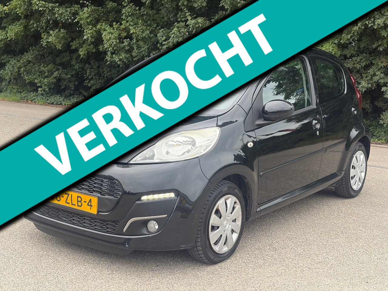 Peugeot 107 - 1.0 Active Airco! Elektr Pakket! 166DKM! NAP! 2013 - AutoWereld.nl