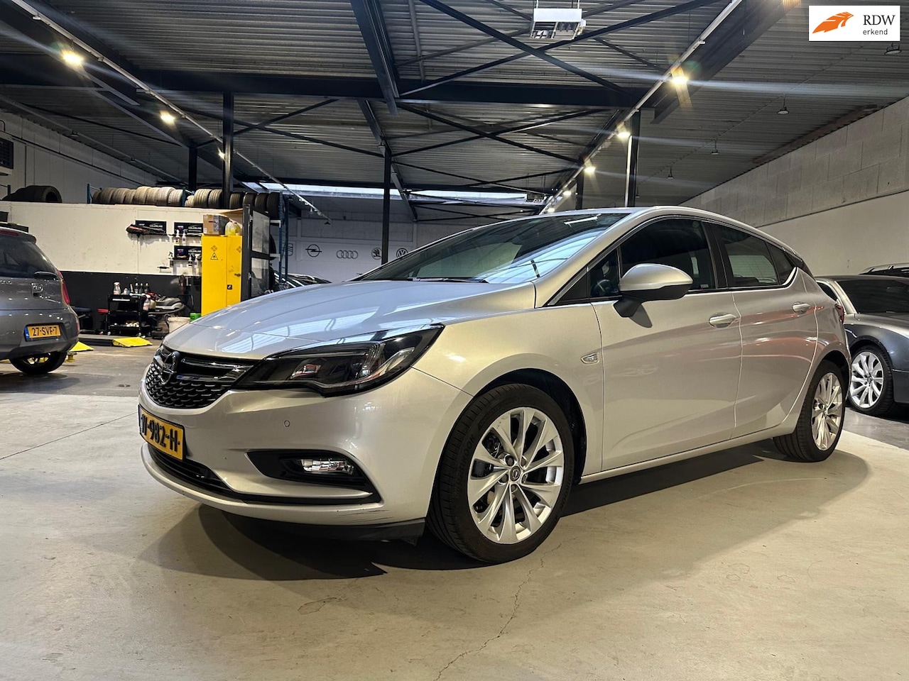 Opel Astra - 1.0 Edition/Airco/Carplay/trekhaak/Dealer onderhouden/Apk nw bij aflevering - AutoWereld.nl
