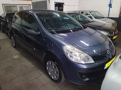 Renault Clio - 1.2-16V Expression