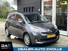 Toyota Verso S - 1.3 VVT-i Dynamic Aut/Ecc/Camera/Trekhaak