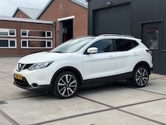 Nissan Qashqai - 1.2 Tekna+ Pano Leer 360 camera 19'' Keyless NAP