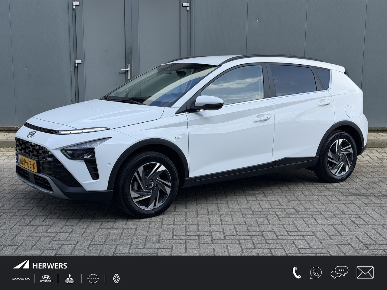 Hyundai Bayon - 1.0 T-GDI Premium / Automaat / Stuurverwarming / Stoelverwarming / Navigatie / Dode hoek d - AutoWereld.nl