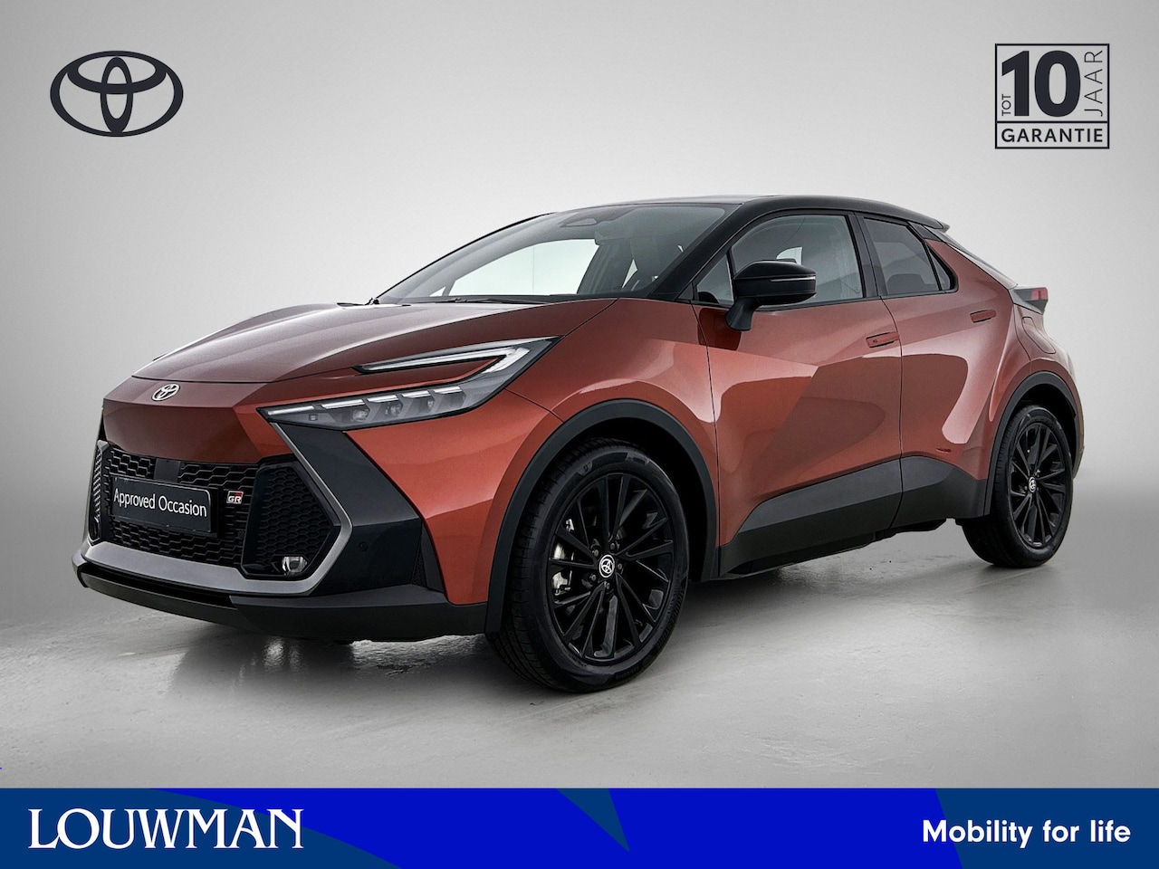 Toyota C-HR - 2.0 Plug-in Hybrid 220 GR SPORT PLUS | BTW voertuig | Head-Up Display | Camera Functie Bin - AutoWereld.nl