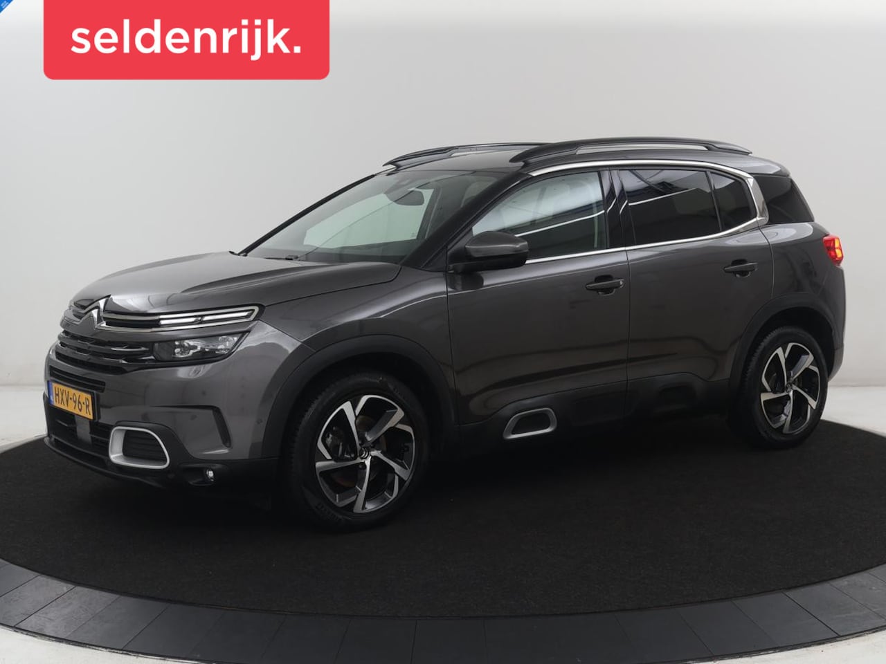 Citroën C5 Aircross - 1.2 PureTech Shine | Leder | Dodehoek detectie | Camera | Park assist | Carplay | Climate - AutoWereld.nl