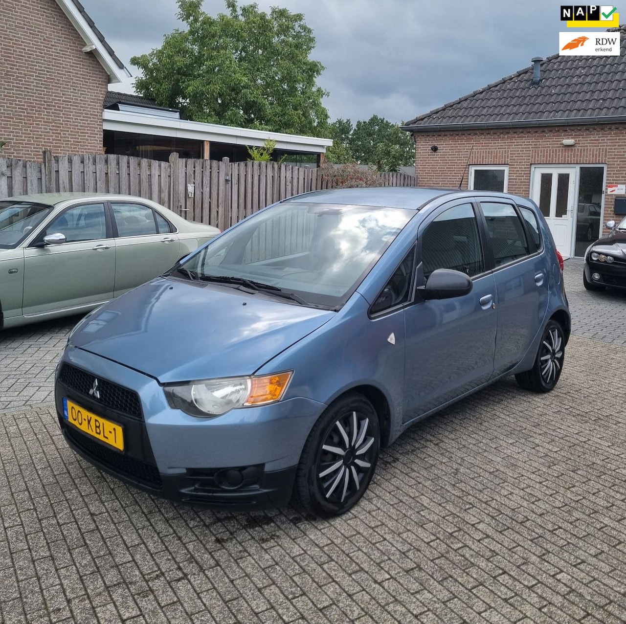 Mitsubishi Colt - 1.1 Edition One 1.1 Edition One ,Airco,176NAP,5drs,APK10/27! - AutoWereld.nl