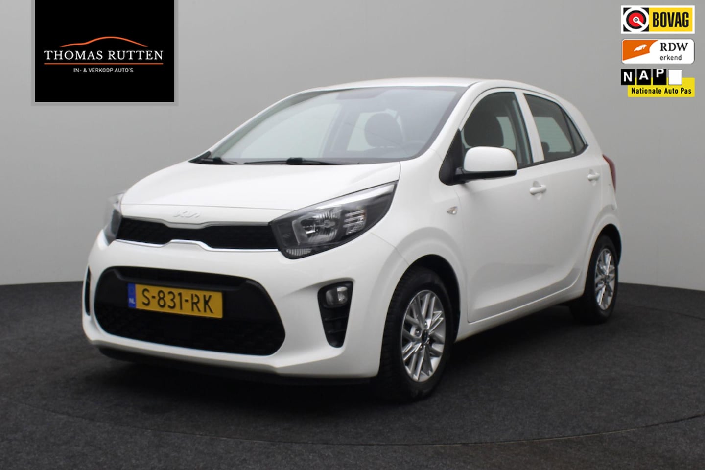 Kia Picanto - 1.0 DPi DynamicLine 2023 NAP | Airco | Carplay | Achteruitrij Camera | Cruise Control | DA - AutoWereld.nl