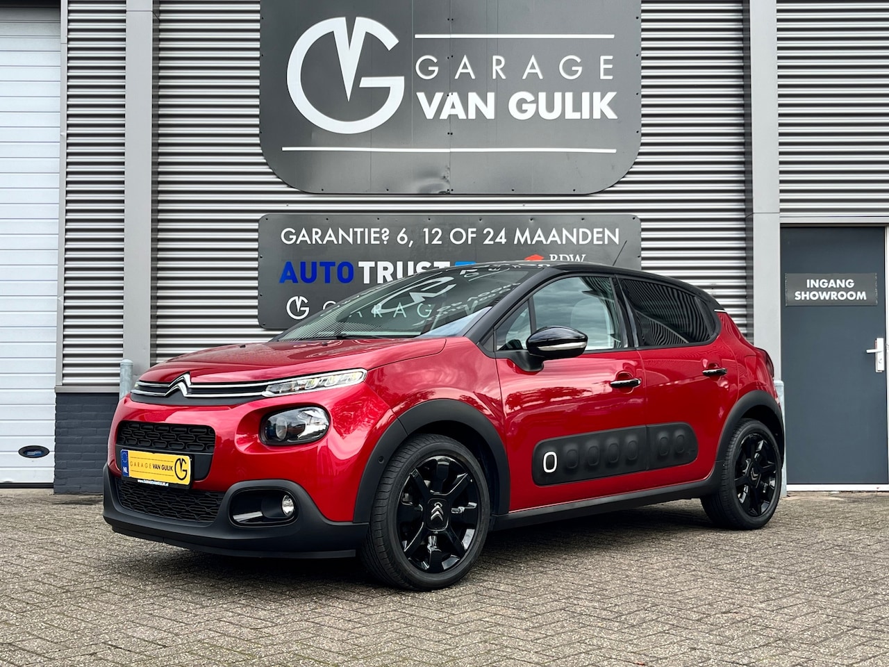 Citroën C3 - 1.2 83PK Panodak,Two-Tone,Navi,Clima,Cruise,Isofix,Stoelverwarming,ElektrRamen+Spiegels,Ca - AutoWereld.nl
