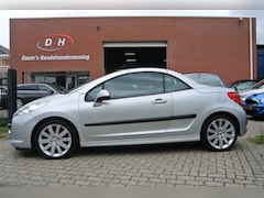 Peugeot 207 CC - 1.6-16V T Féline leder apk 03-07-2027 inruil mogelijk nap