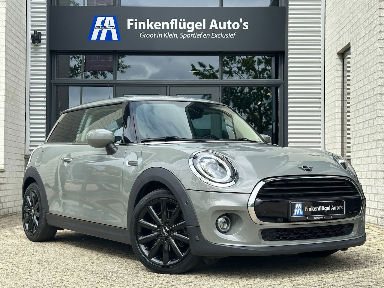 MINI Cooper - 1.5 Facelift |Union.Jack |Navi |Carplay |Sportstoelen |Led | Stoelverwarm. | - AutoWereld.nl