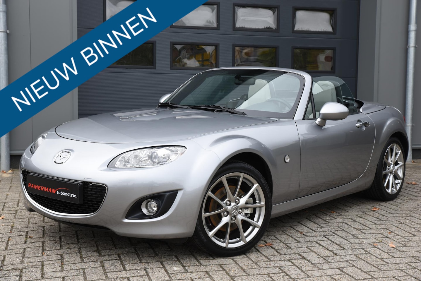 Mazda MX-5 Roadster Coupé - 1.8 Executive 1.8 Executive - AutoWereld.nl