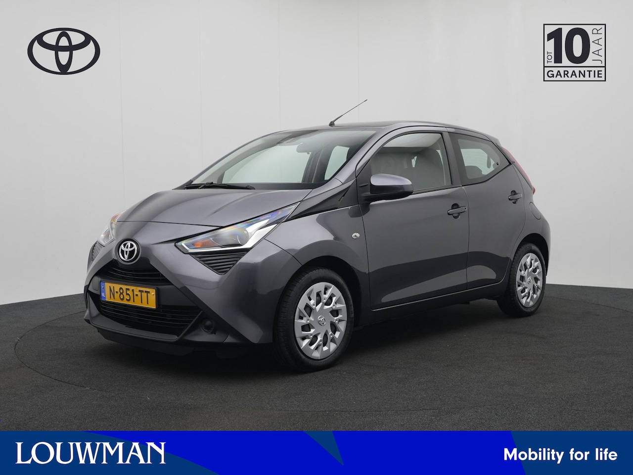 Toyota Aygo - 1.0 VVT-i x-play | NL Auto | Dealer Onderhouden | Achteruitrijcamera | - AutoWereld.nl