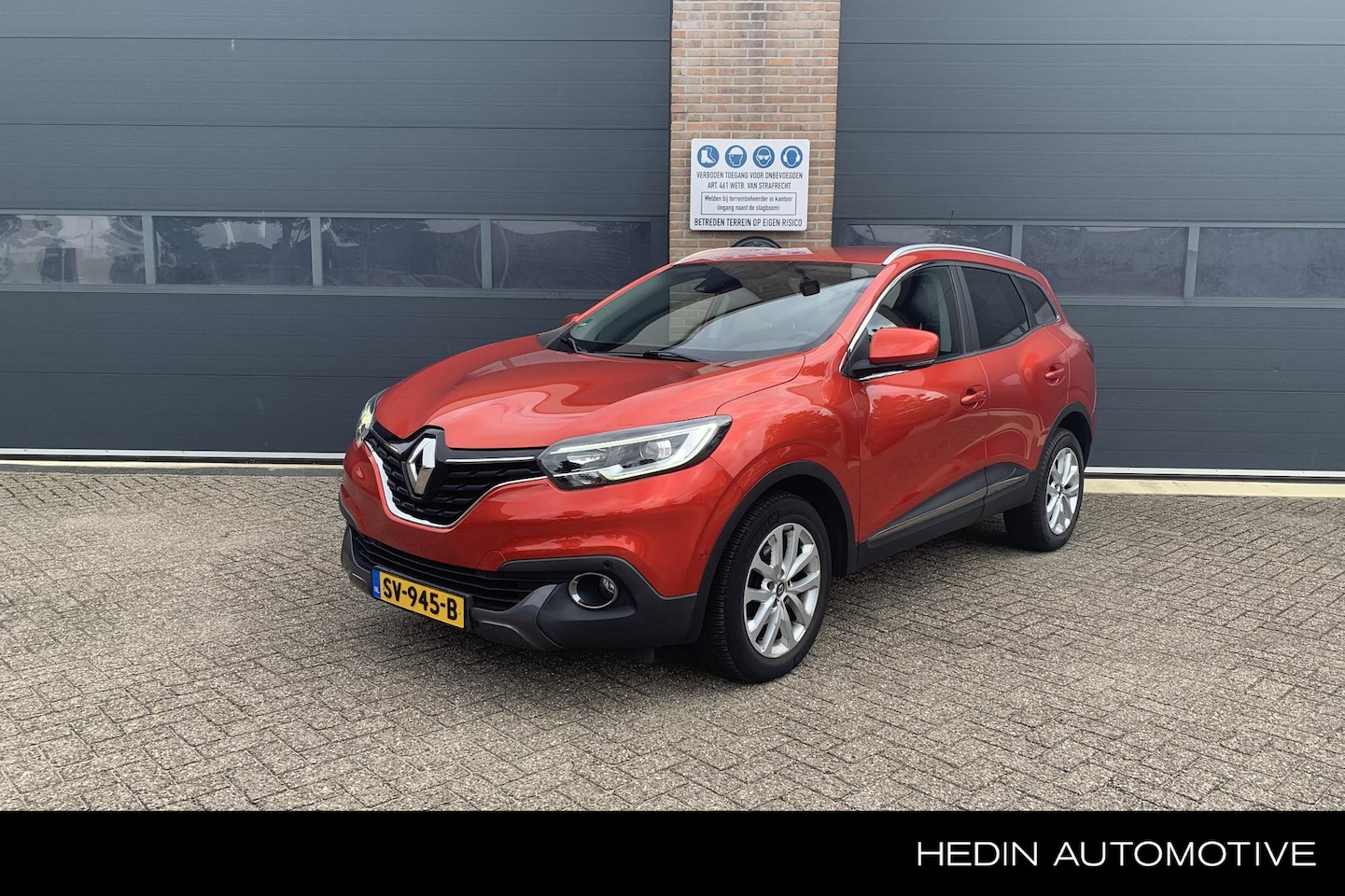 Renault Kadjar - 1.2 TCe 130PK Intens Automaat | Afneembare trekhaak | Navigatie | Camera | Climate control - AutoWereld.nl