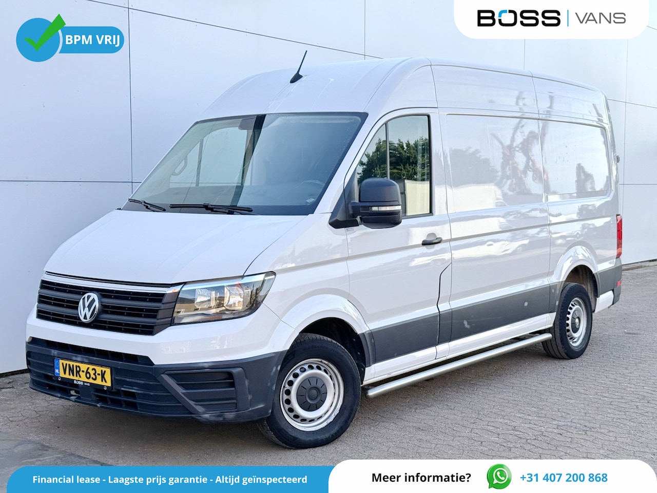 Volkswagen Crafter - 2.0 TDI 102PK L3H3 Airco Camera Multimedia Navigatie Bluetooth - AutoWereld.nl