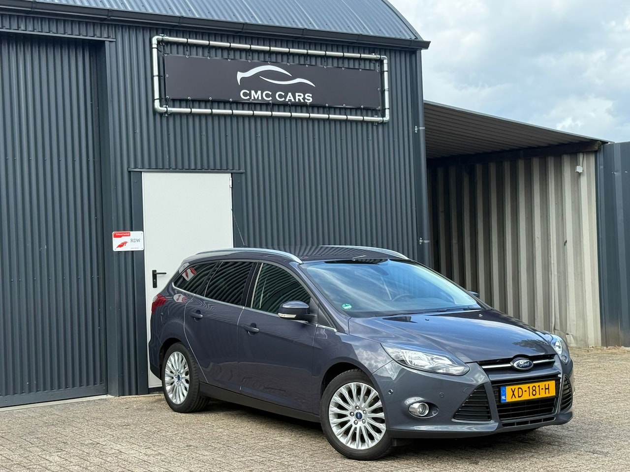 Ford Focus Wagon - 1.0 EcoBoost Edition Plus DRIEM+WATERPOMP VV!! - AutoWereld.nl
