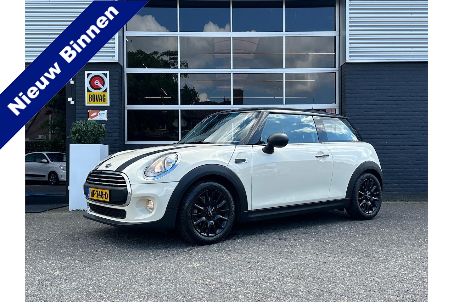 MINI 3-Deurs - 1.2 Salt Business, Airco, Bluetooth, Cruise, Navi, Sfeer, NAP - AutoWereld.nl