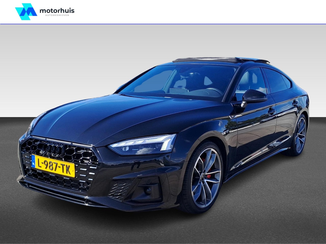 Audi A5 Sportback - 40 TFSI S edition Competition | Achteruitrijcamera | Alcantara bekleding | Autonomous Emer - AutoWereld.nl