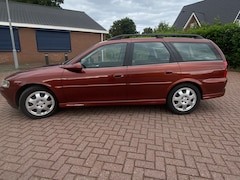 Opel Vectra - 1.6-16V Business Edition