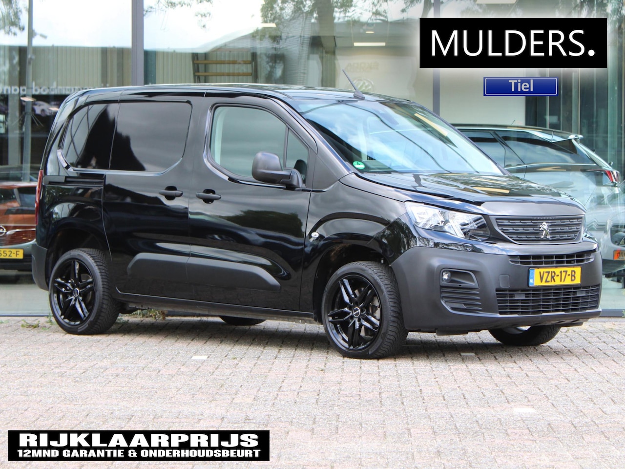 Peugeot Partner - 1.5 BlueHDi 130 EAT8 S&S L1 | Navi / Camera / Airco - AutoWereld.nl