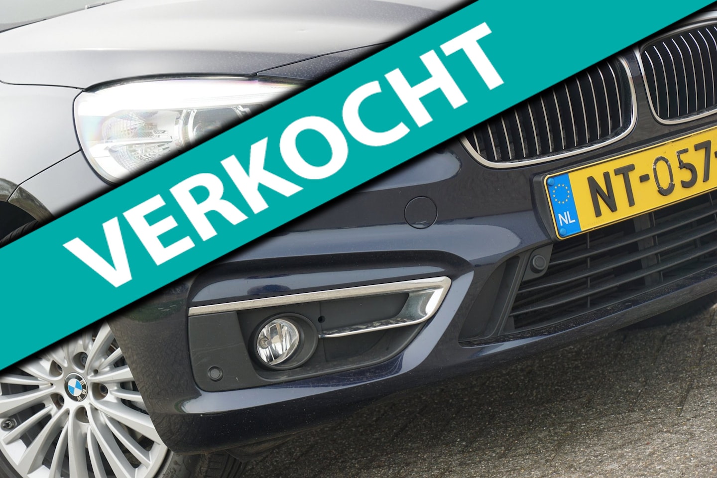BMW 2-serie Active Tourer - 218i High Executive AUT | / | Schuif-/Kanteldak/Leder/Stoelverwarming/NAV/Cruise - Keurig! - AutoWereld.nl
