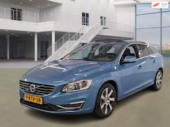 Volvo V60 - 2.4 D6 AWD Plug-In Hybrid Summum PANO LEDER NAVI PSENSOR CRUISE TREKHAAK 2 X SLEUTELS
