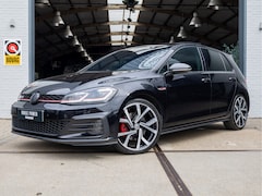 Volkswagen Golf - 2.0 TSI GTI Performance *Pano | ACC | Camera | Stoelverwarming | Oettinger | Racingline |