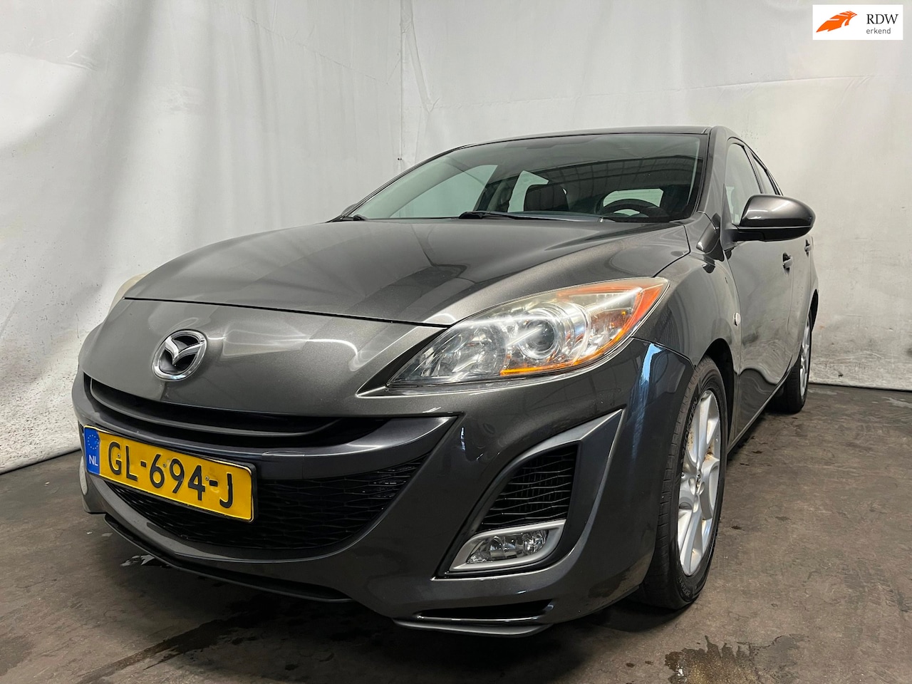 Mazda 3 - 2.2 CiTD GT-M - stuur defect - AutoWereld.nl