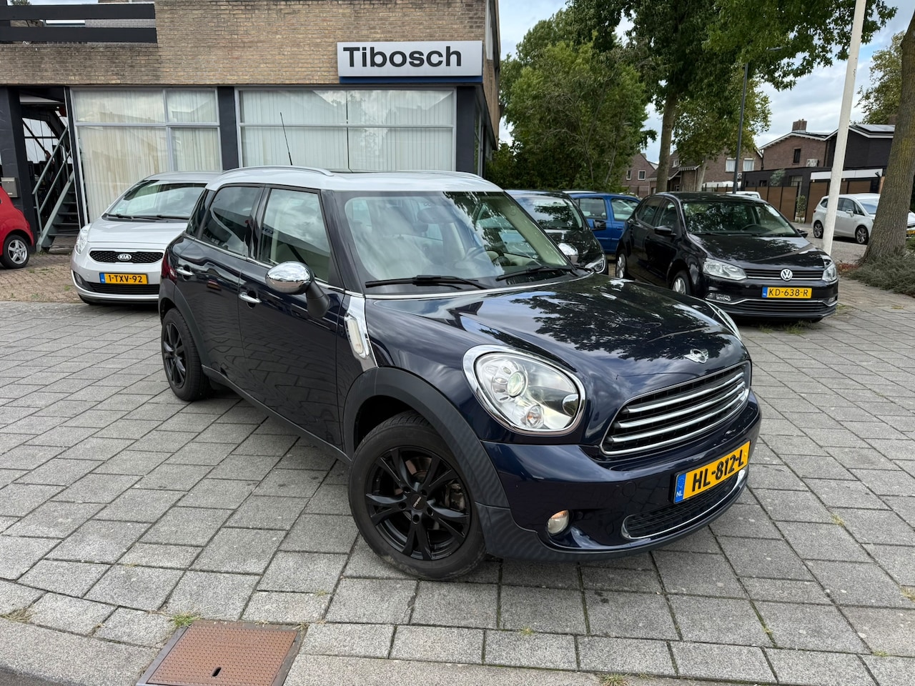 MINI Countryman - 1.6 Cooper Chili, Pano dak, AUT., Navi, Leer - AutoWereld.nl