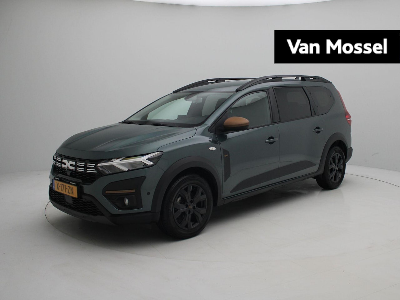 Dacia Jogger - TCe 110 Extreme 7p. | Medianav met Apple CarPlay & Android Auto | Parkeersensoren v+a met - AutoWereld.nl