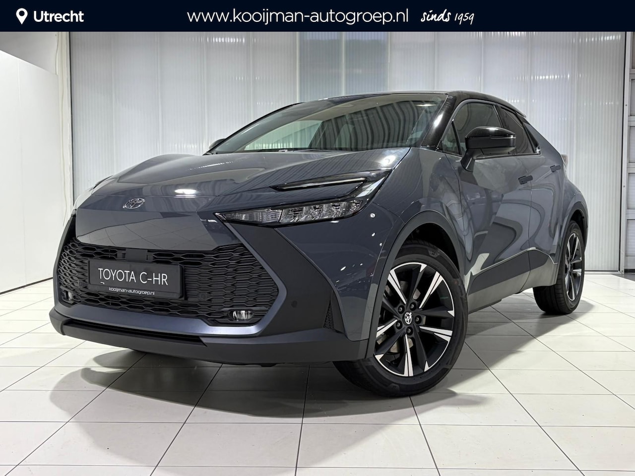 Toyota C-HR - 2.0 Plug-in Hybrid 220 Dynamic € 2.500,- Inruilpremie, Direct leverbaar, 2 Tone lak, Stoel - AutoWereld.nl
