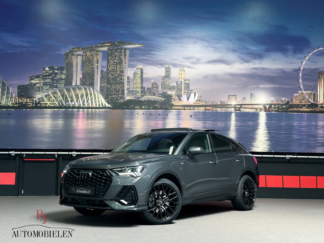 Audi Q3 Sportback - 45 TFSI e 3xS-Line Edition |SONOS|Keyless|Leder|Sfeer|Panorama|2024 - AutoWereld.nl