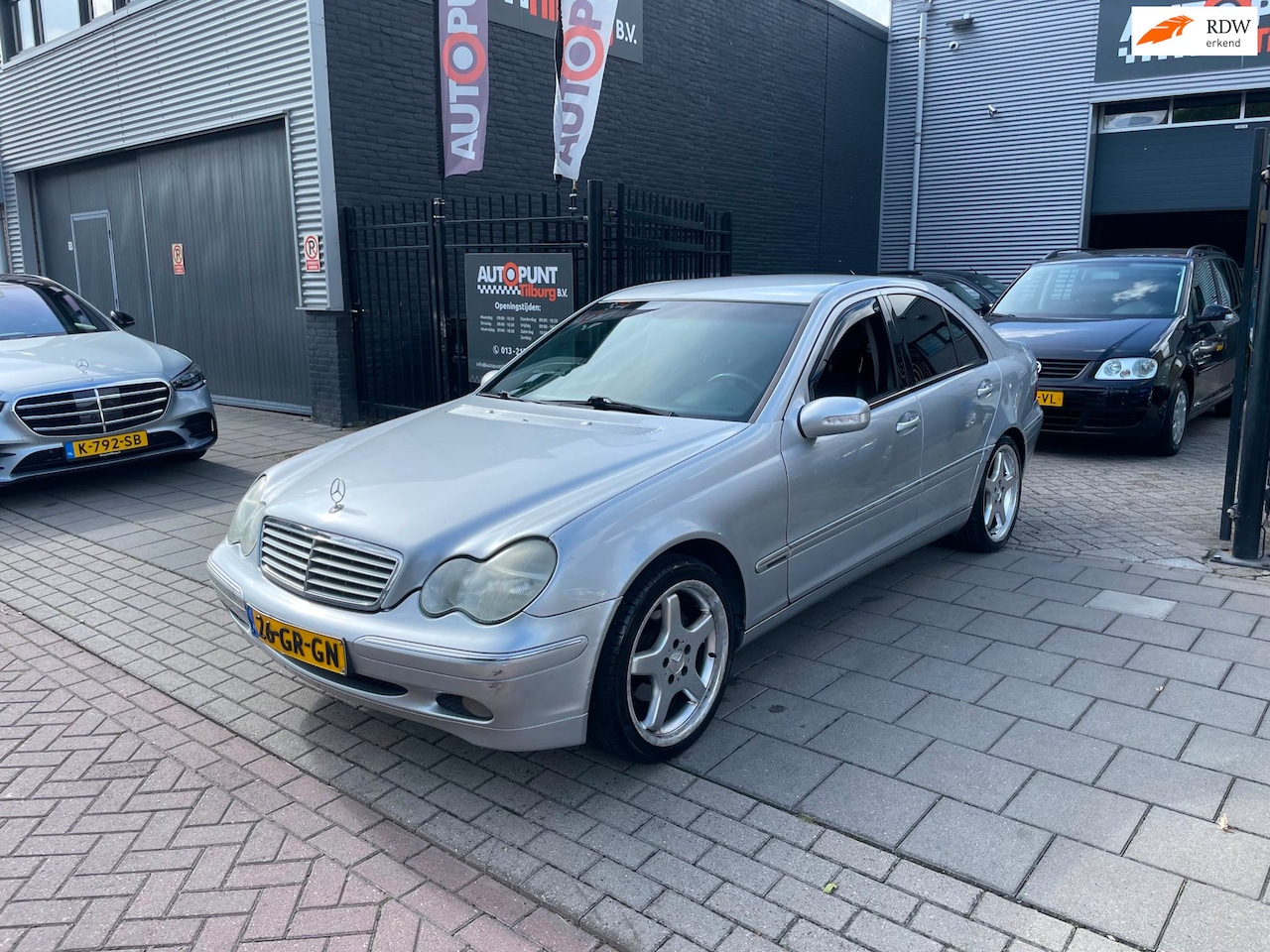 Mercedes-Benz C-klasse - 200 K. Elegance Trekhaak Airco NAP APK - AutoWereld.nl