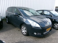 Peugeot 5008 - 1.6 HDiF Blue Lease 7p