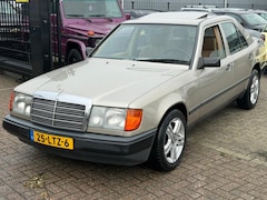Mercedes-Benz 200-500 (W124) - 230E Automaat Schuifdak Belastingvrij