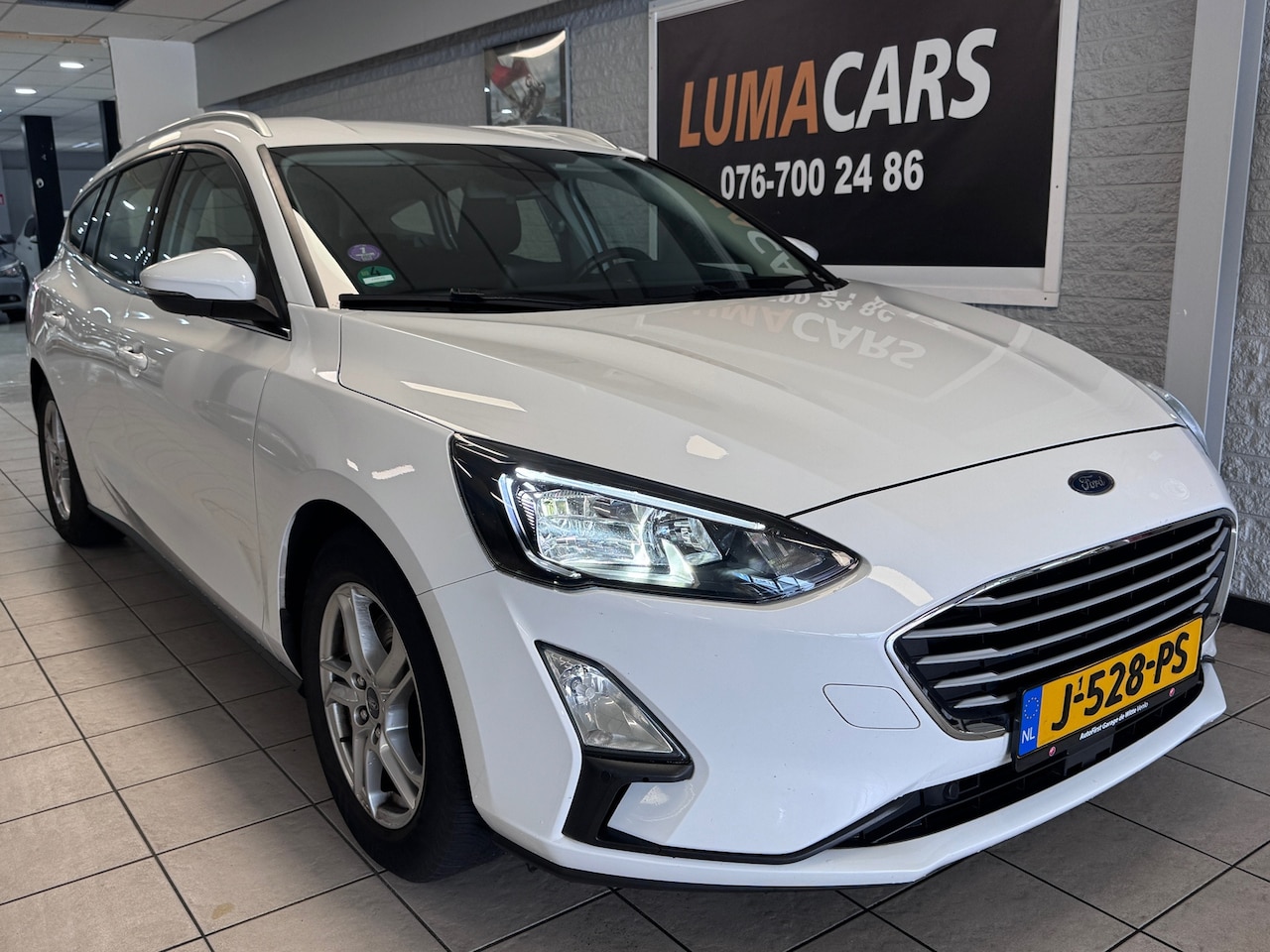 Ford Focus Wagon - 1.0 EcoBoost Trend Edition Business 1.0 EcoBoost Trend Edition Business - AutoWereld.nl