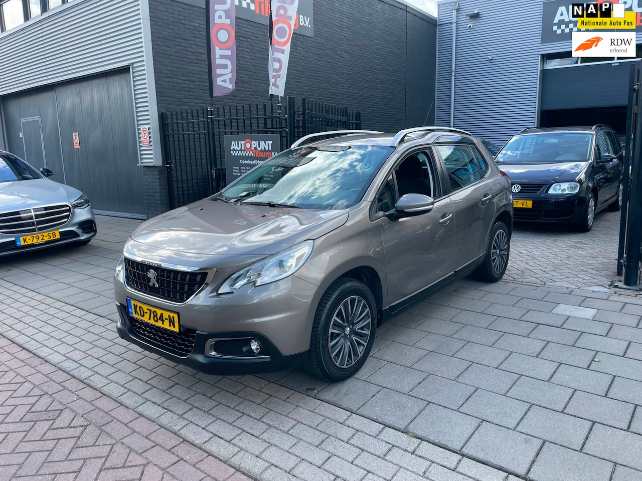 Peugeot 2008 - 1.2 PureTech Active Trekhaak Airco PDC NAP APK - AutoWereld.nl