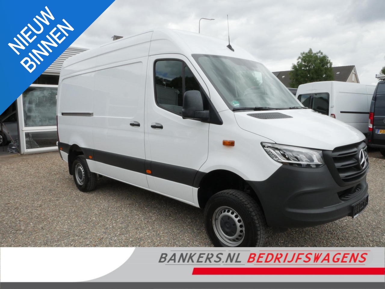 Mercedes-Benz Sprinter - 319 CDI 4x4 L2H2 Automaat Airco Cam Nav Haak UNIEK - AutoWereld.nl