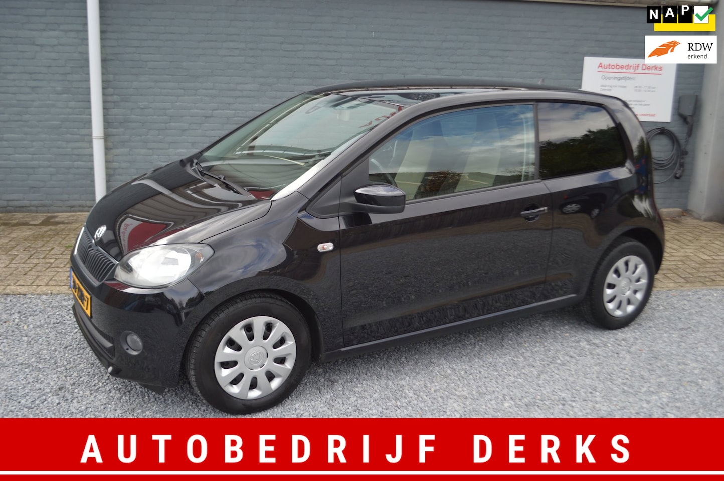 Skoda Citigo - 1.0 Greentech Tour Airco | Stuurbekrachtiging | Zeer nette Auto - AutoWereld.nl