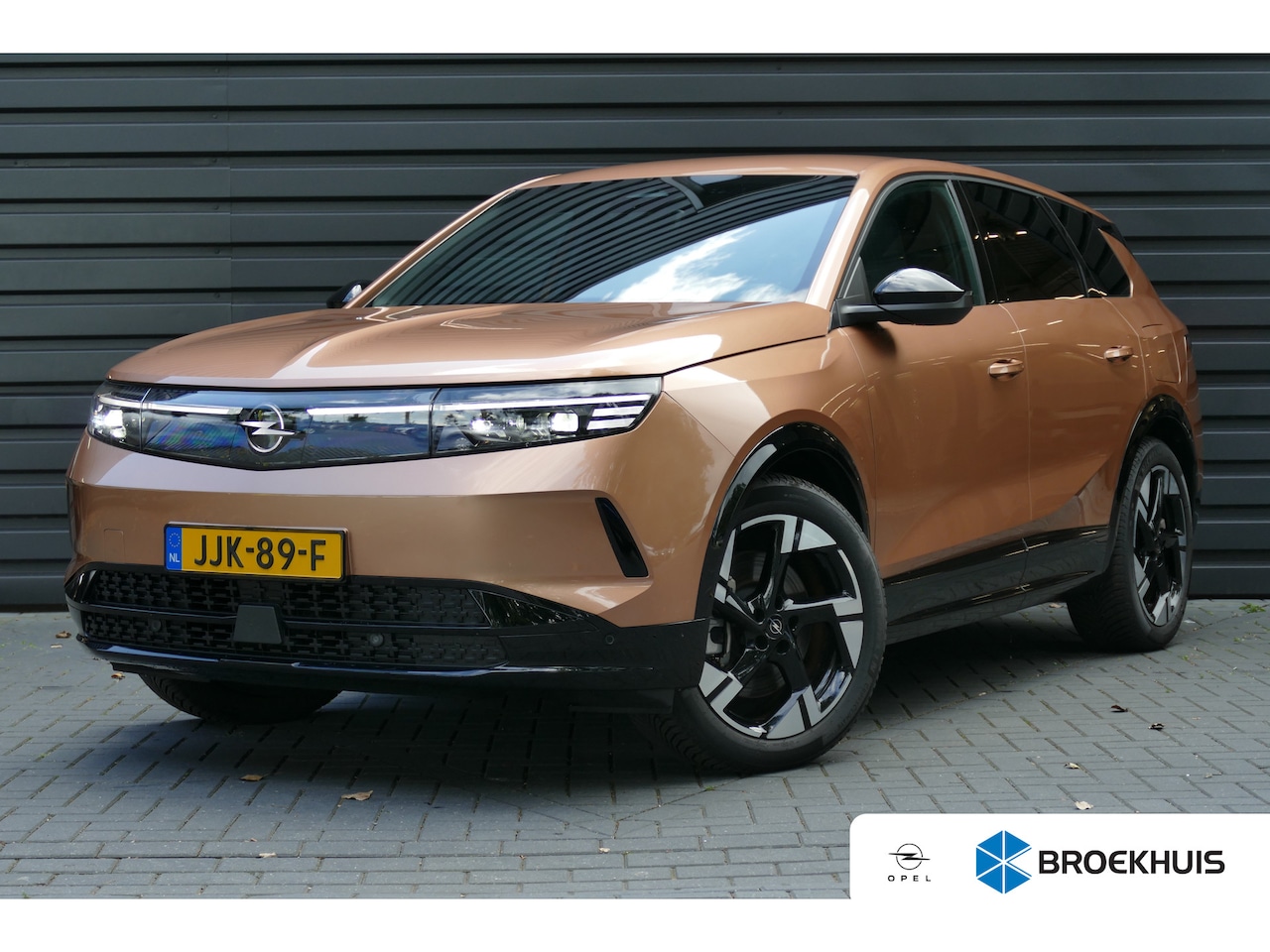 Opel Grandland Electric - EV 73KWH 213PK BUSINESS EDITION AUTOMAAT / CAMERA / AFN.TREKHAAK / KEYLESS / FULL-LED / SO - AutoWereld.nl