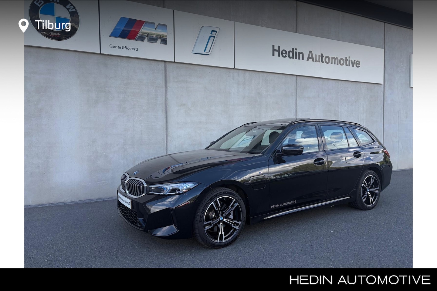BMW 3-serie Touring - 330e M Sport pakket | Elektrisch verwarmde voorstoelen | Glazen panoramadak | Trekhaak met - AutoWereld.nl