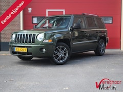 Jeep Patriot - 2.4 Ltd Liberty | Automaat | Cruise | Leder | Stoelverwarming | Navi | Multimedia