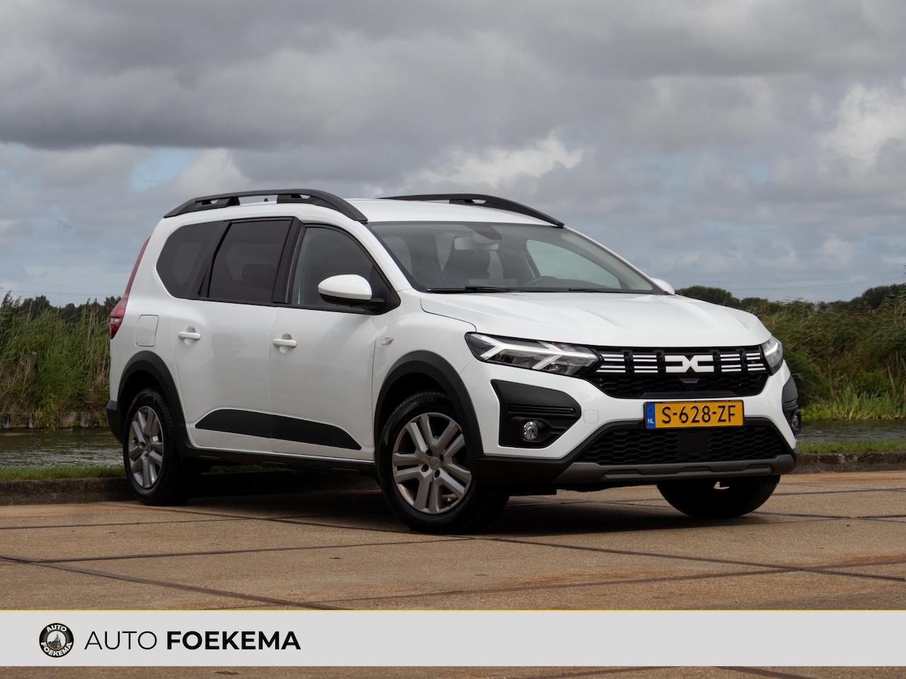 Dacia Jogger - 1.0 TCe 100 ECO-G Expression 7p. LPG Airco Apple CarPlay - AutoWereld.nl