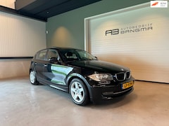 BMW 1-serie - 116i 5-DEURS INTRODUCTION-uitv|AIRCO|SCHUIFDAK|NAVIGATIE|STOELVERWARMING|PARKEERSENSOREN|L