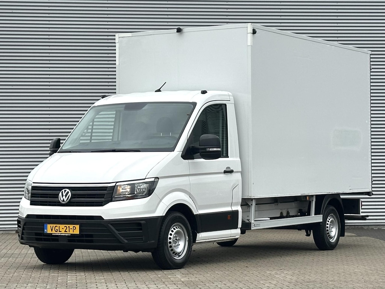 Volkswagen Crafter - 35 2.0 TDI Bakwagen met deuren MARGE btw vrij - AutoWereld.nl