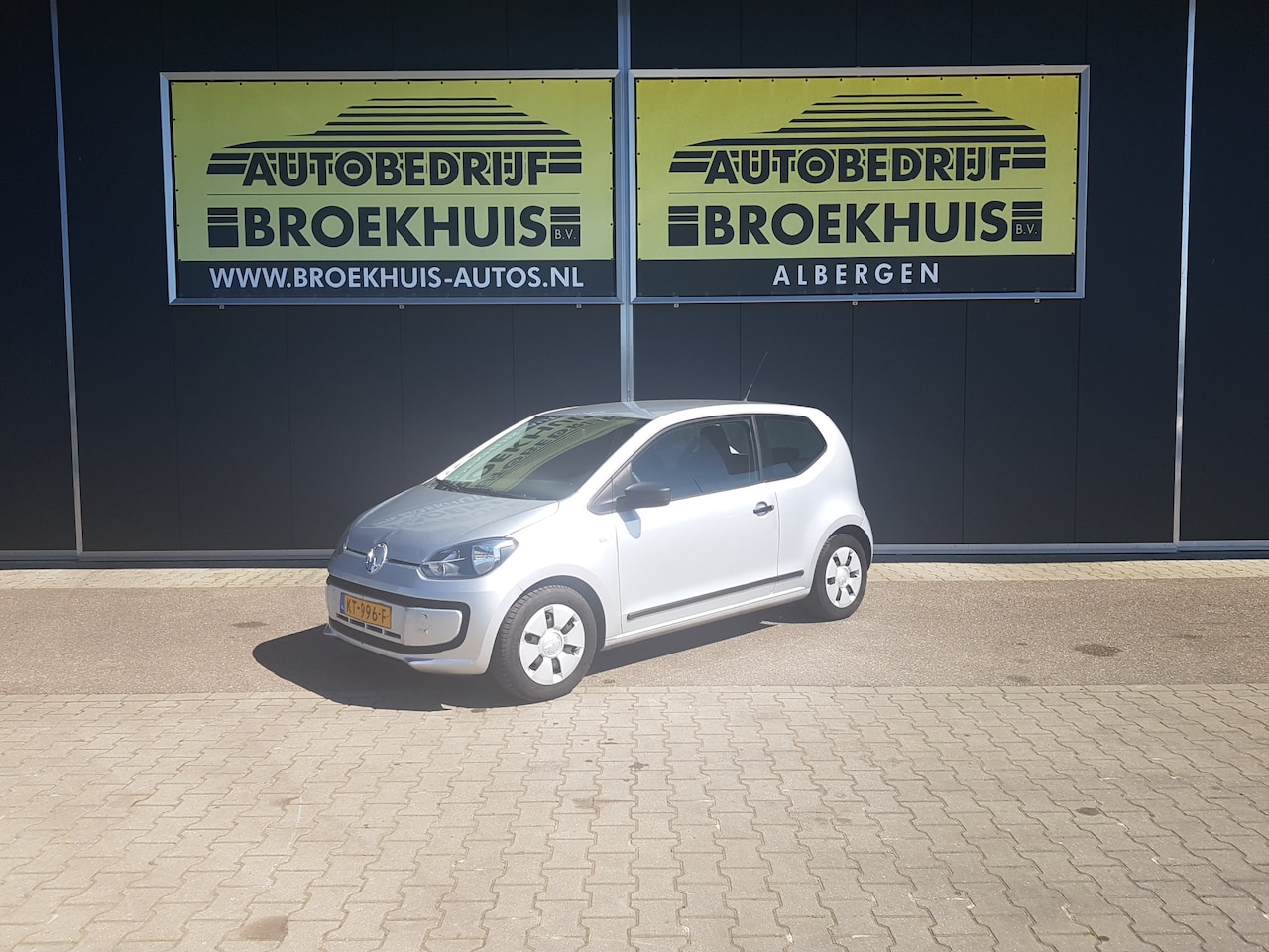 Volkswagen Up! - 1.0 high up! BlueMotion 1.0 high up! BlueMotion - AutoWereld.nl