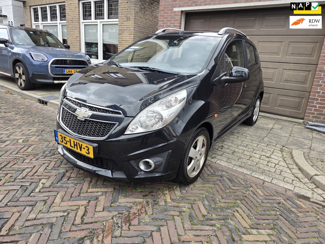 Chevrolet Spark - 1.2 16V LT APK - AutoWereld.nl